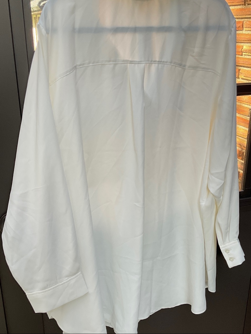Penningtons White Button-Up Blouse - Picture 5 of 7